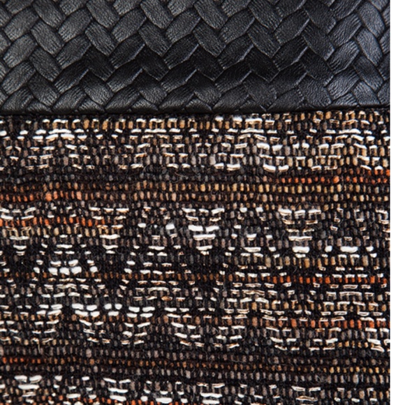 TRINA TURK Tribal Patterend Shorts - Picture 3 of 8